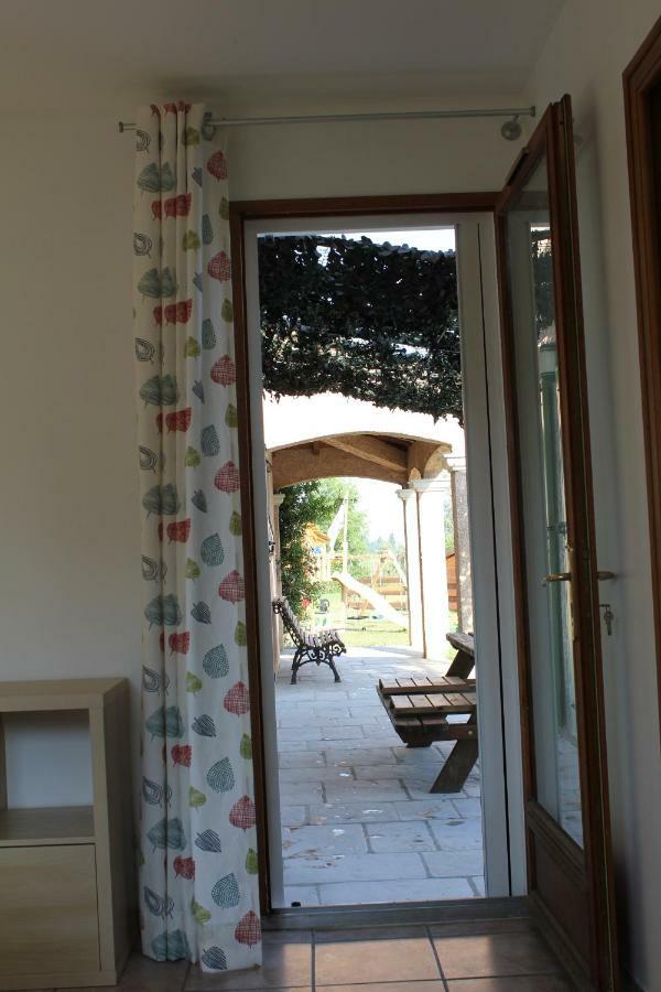 Mas Dou L'Estele Chambre D'Hotes Arles Bagian luar foto