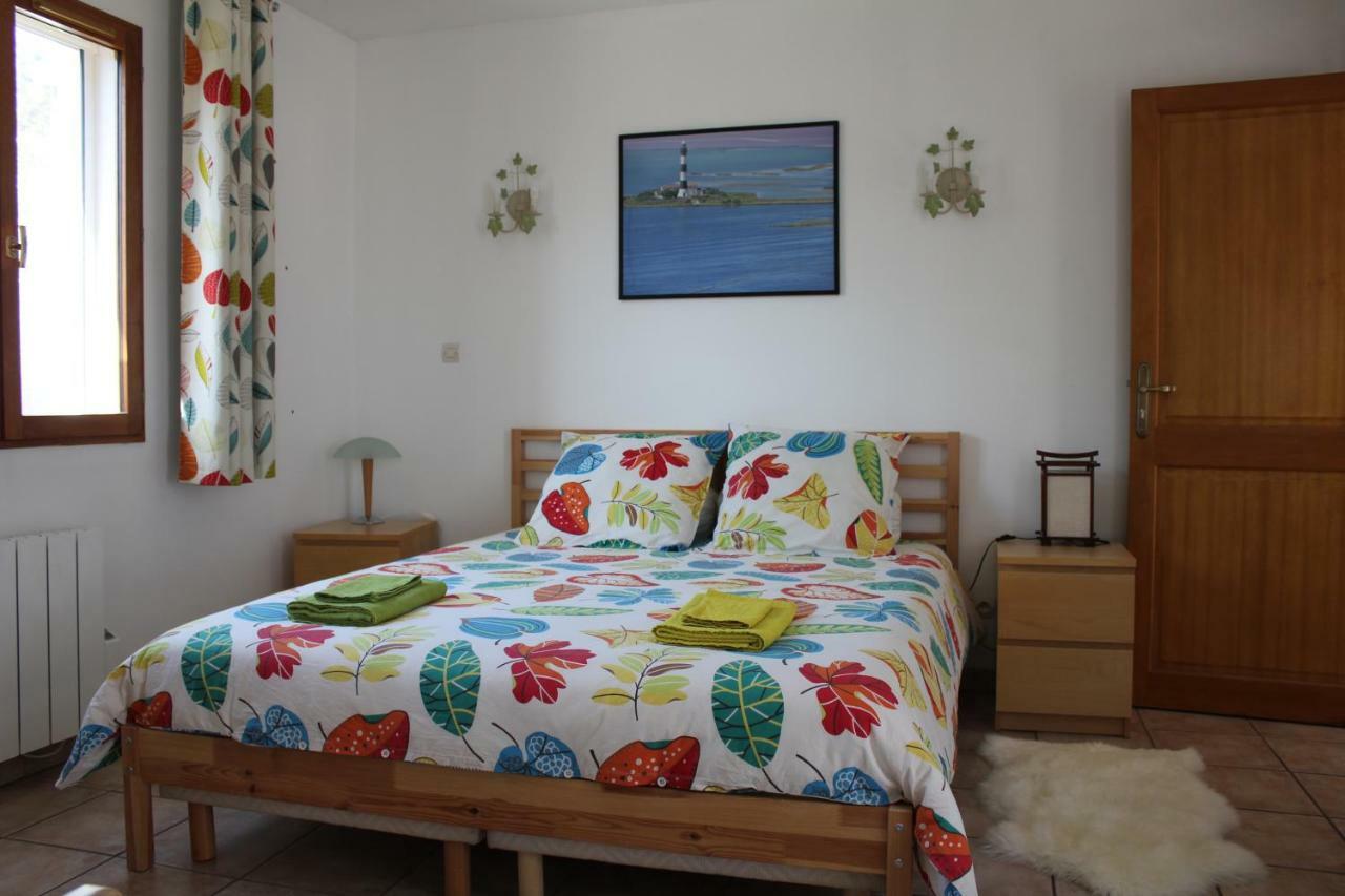 Mas Dou L'Estele Chambre D'Hotes Arles Bagian luar foto